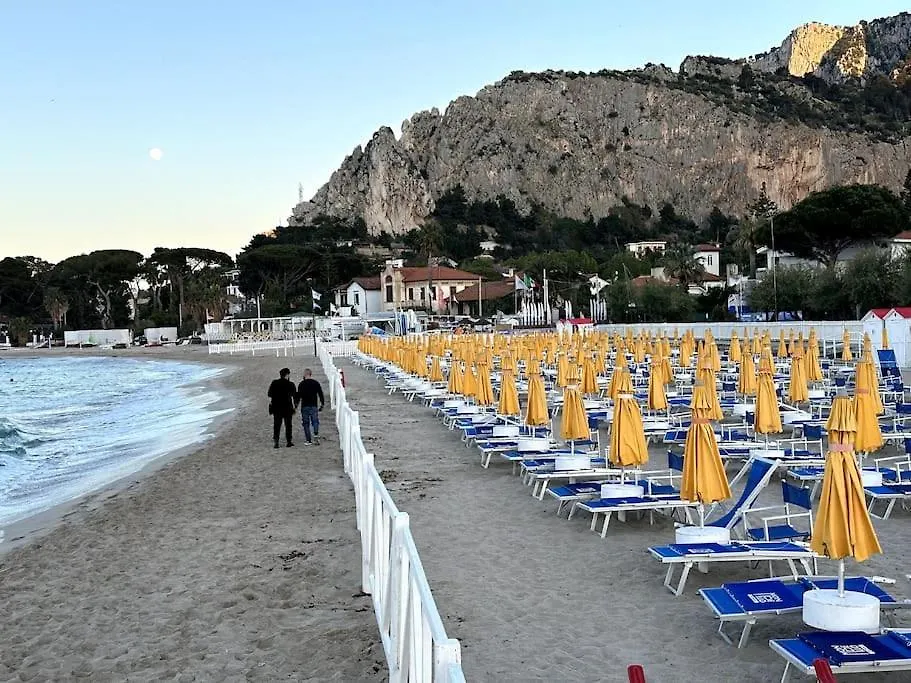 Willa Casa Vacanza Mondello Palermo